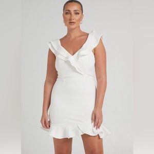 New with tags white dress showpo size Medium